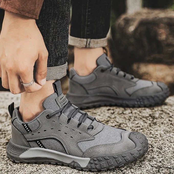 차쿠 남성 아웃도어 워킹화 미끄럼방지 등산화 운동화 작업 전술화 중년 아